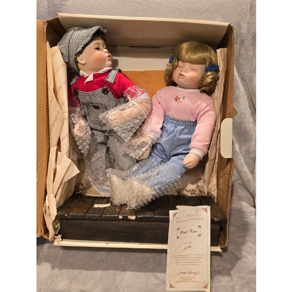 Vintage Hamilton Collection First Kiss Donald Zolan Porcelain Dolls Set COA 1992